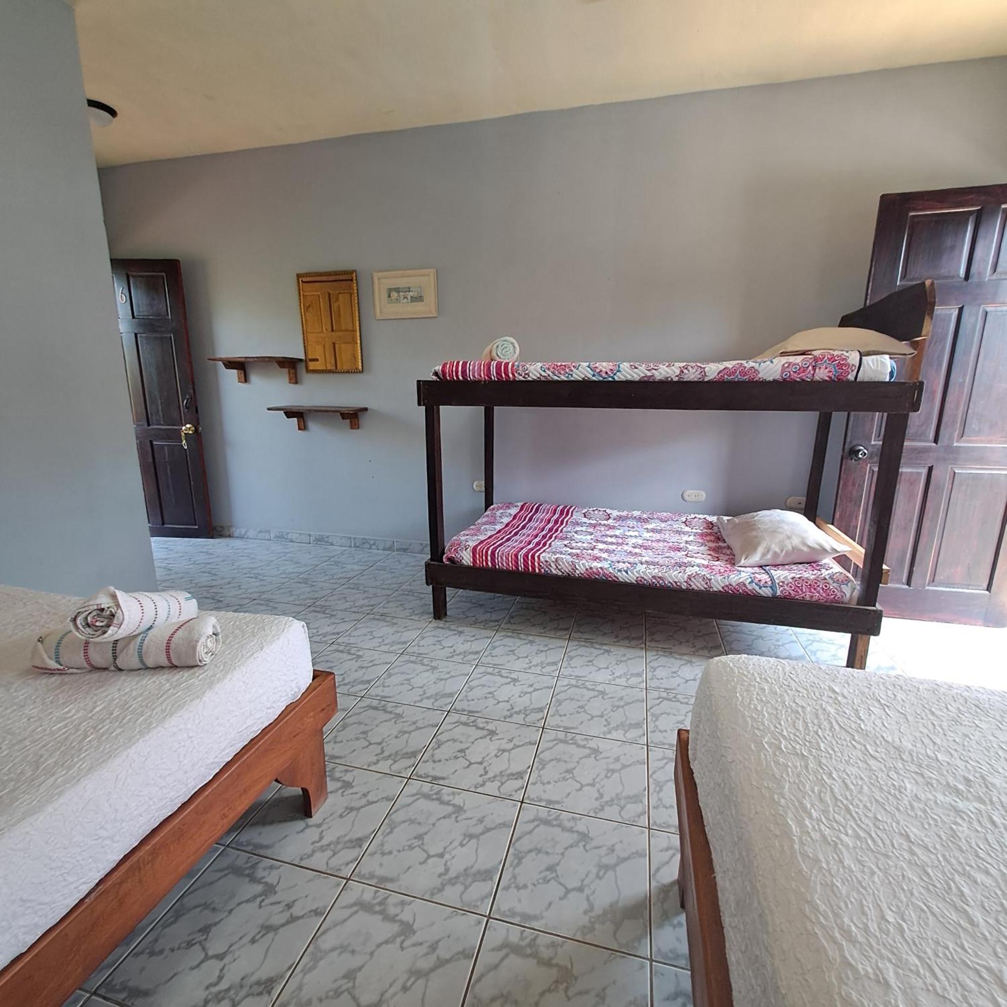Hotel Georgi Cr Veintisiete de Abril Экстерьер фото